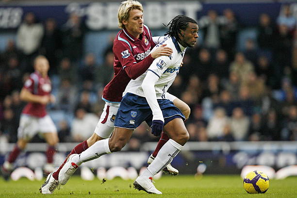 足球评论家 足球评论家