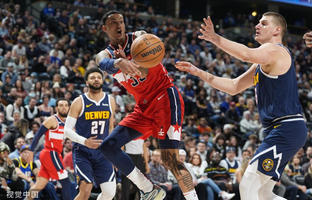 场载入史册 场载入史册